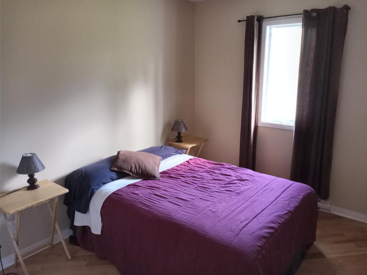 Guests Room For Rent / Chambre Prive Dans Maison Partager Мария Экстерьер фото
